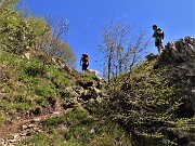 53 Alla sella prendiamo a dx per la cresta di vetta del Corno BIrone